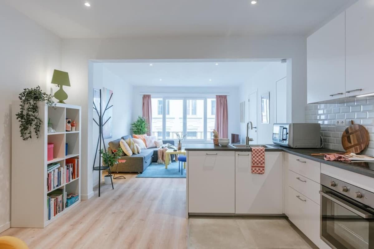 Colorful Pop Apartment In The Heart Of Antwerpen Eksteriør billede