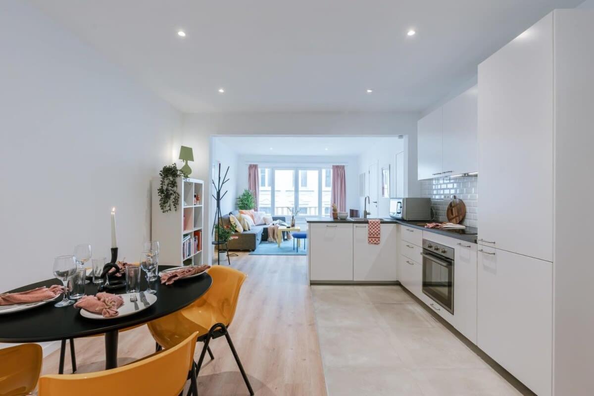 Colorful Pop Apartment In The Heart Of Antwerpen Eksteriør billede